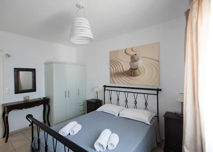 Angela Port 3* ليبسوي